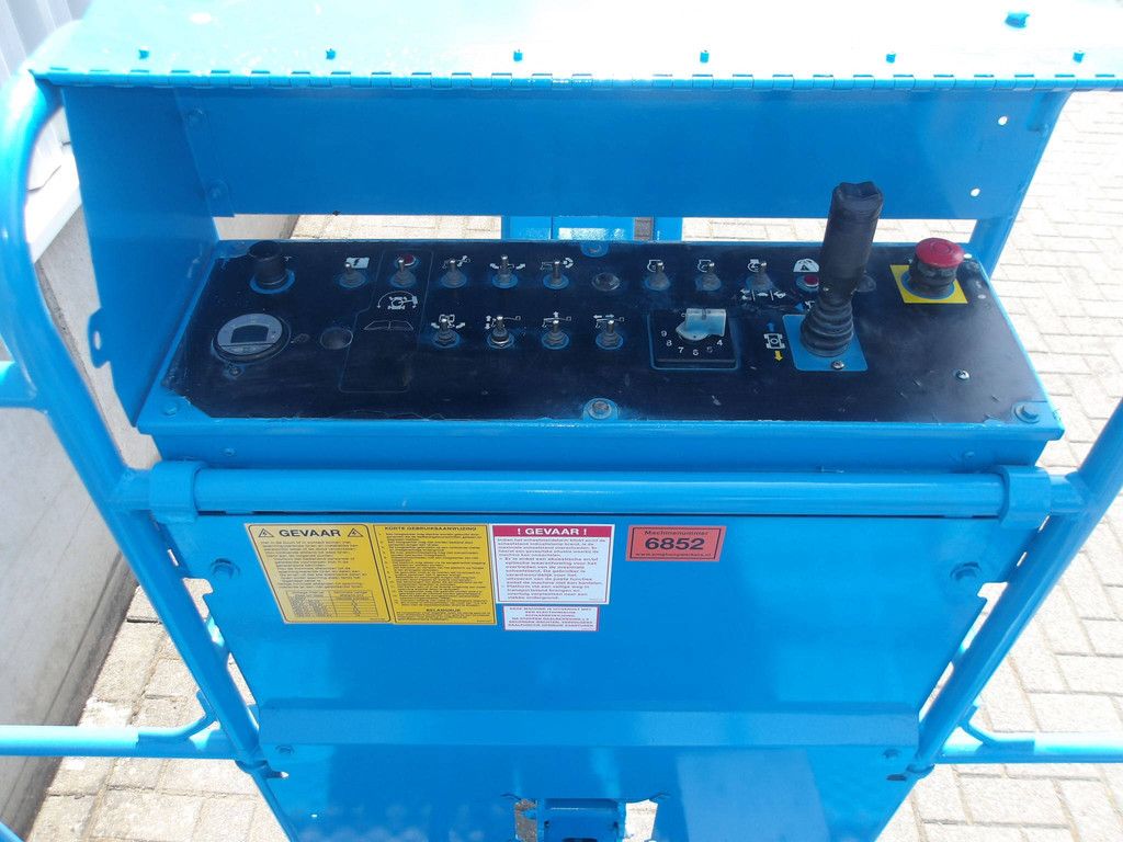 Kniktelescoophoogwerker Genie Z-45/25 Bi-energy 15.87m 2014