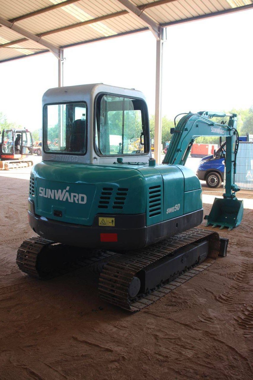 Rupsgraafmachine Sunward SWE50H Diesel 25.8kW