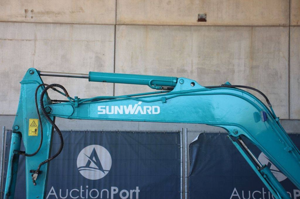 Rupsgraafmachine Sunward SWE50H Diesel 25.8kW