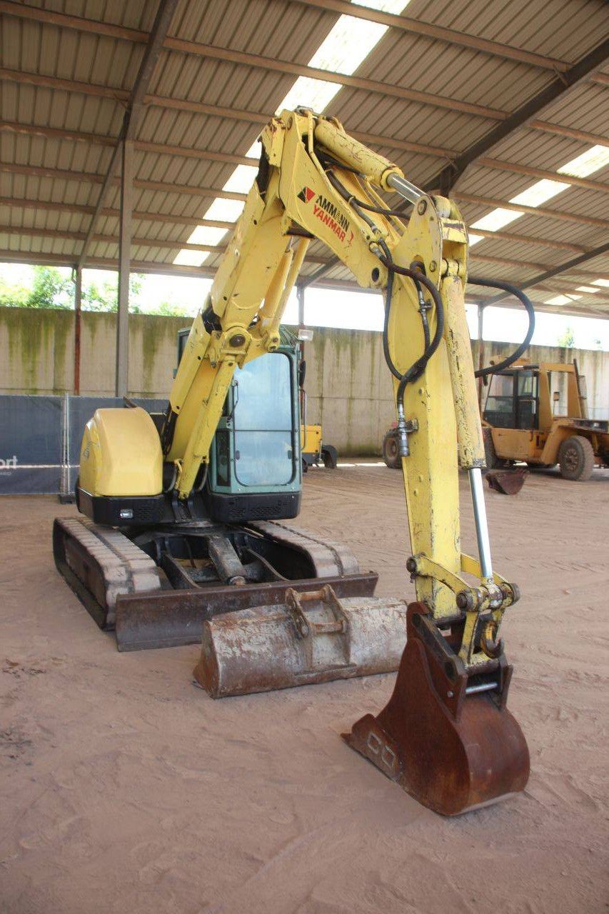 Rupsgraafmachine Yanmar B7-5A Diesel 2009