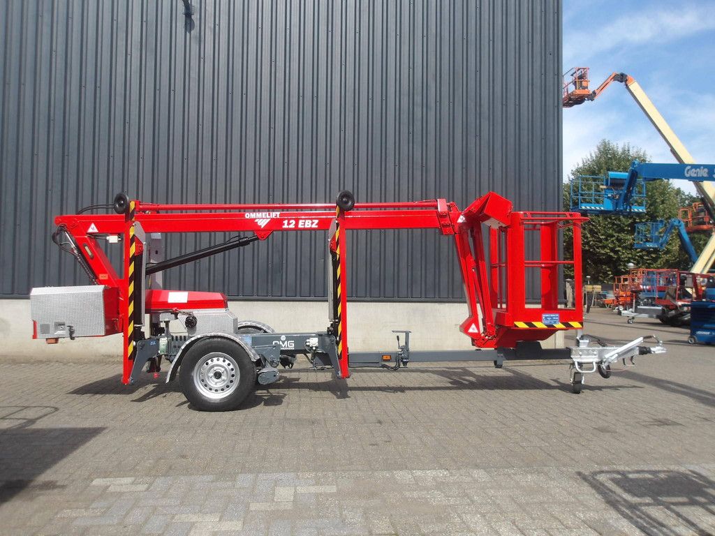 Anhängerhebebühne Ommelift Mini12EBZ 11,90m 2011
