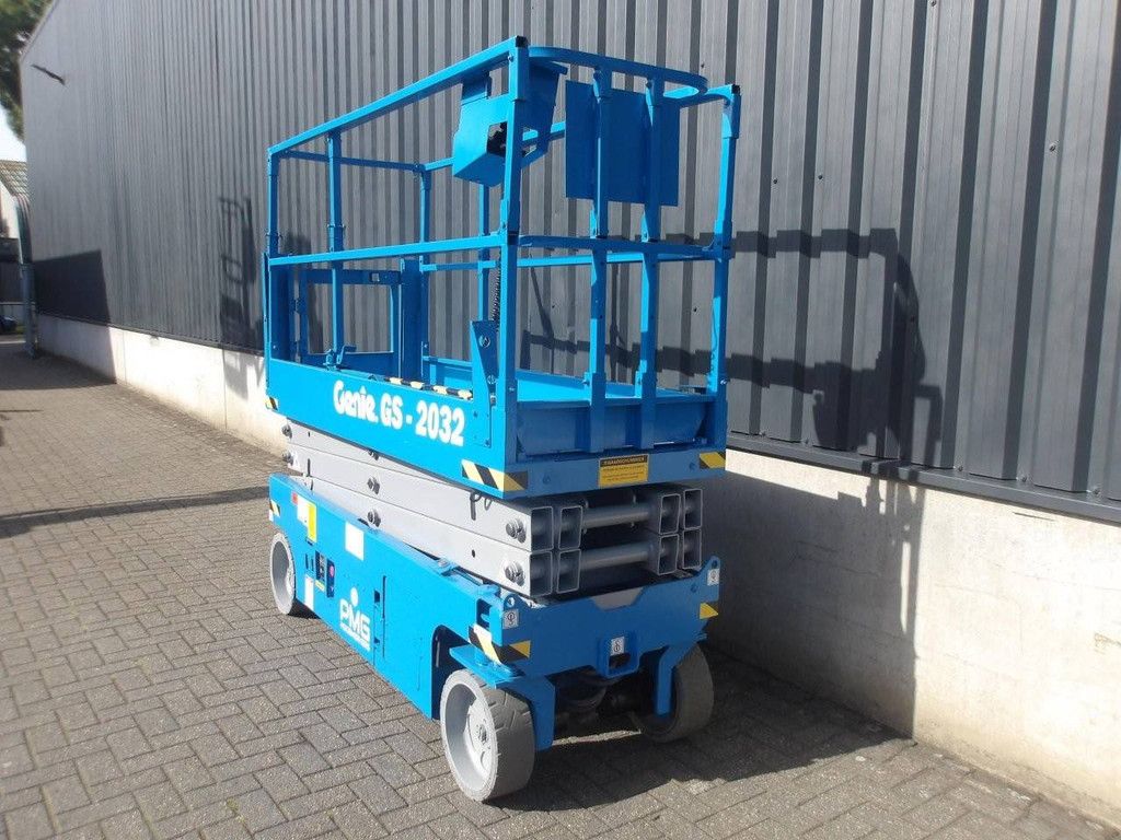 Scherenbühne Genie GS-2032 Elektrisch 8,10 m 2016