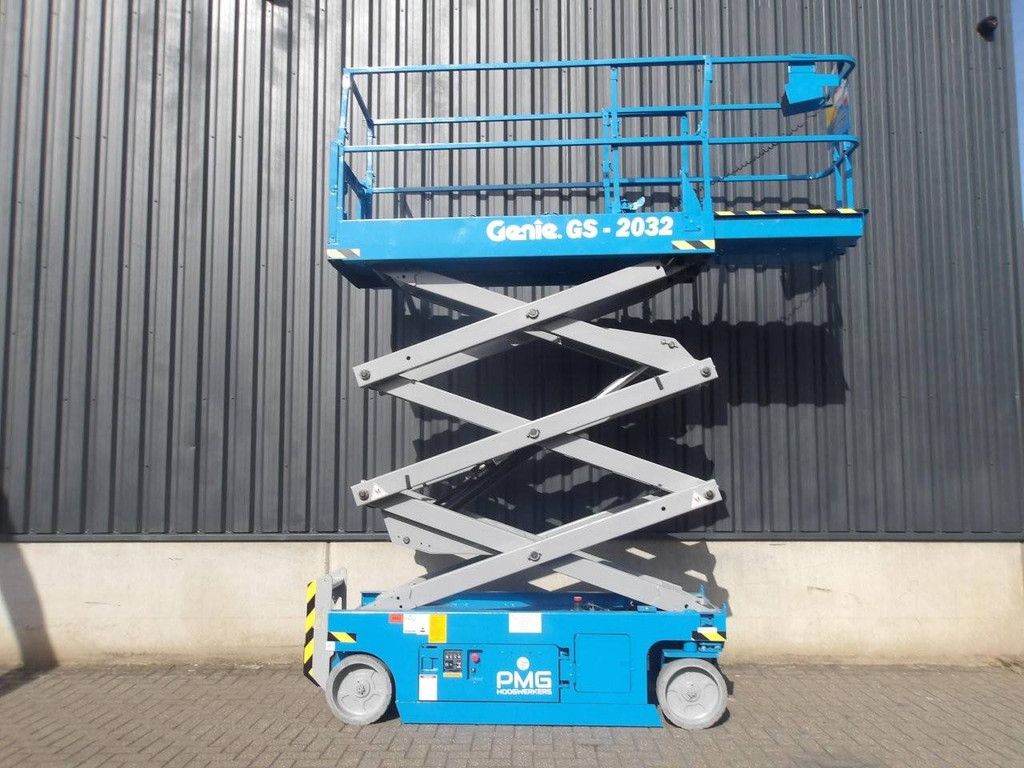 Scherenbühne Genie GS-2032 Elektrisch 8,10 m 2016