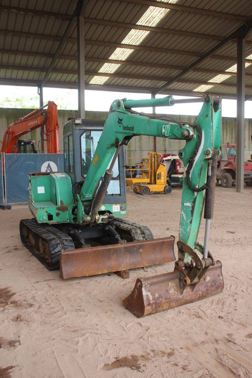 Crawler excavator Bobcat 337 Diesel 2000