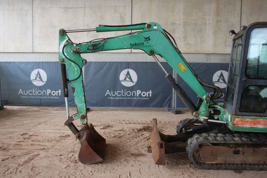 Crawler excavator Bobcat 337 Diesel 2000