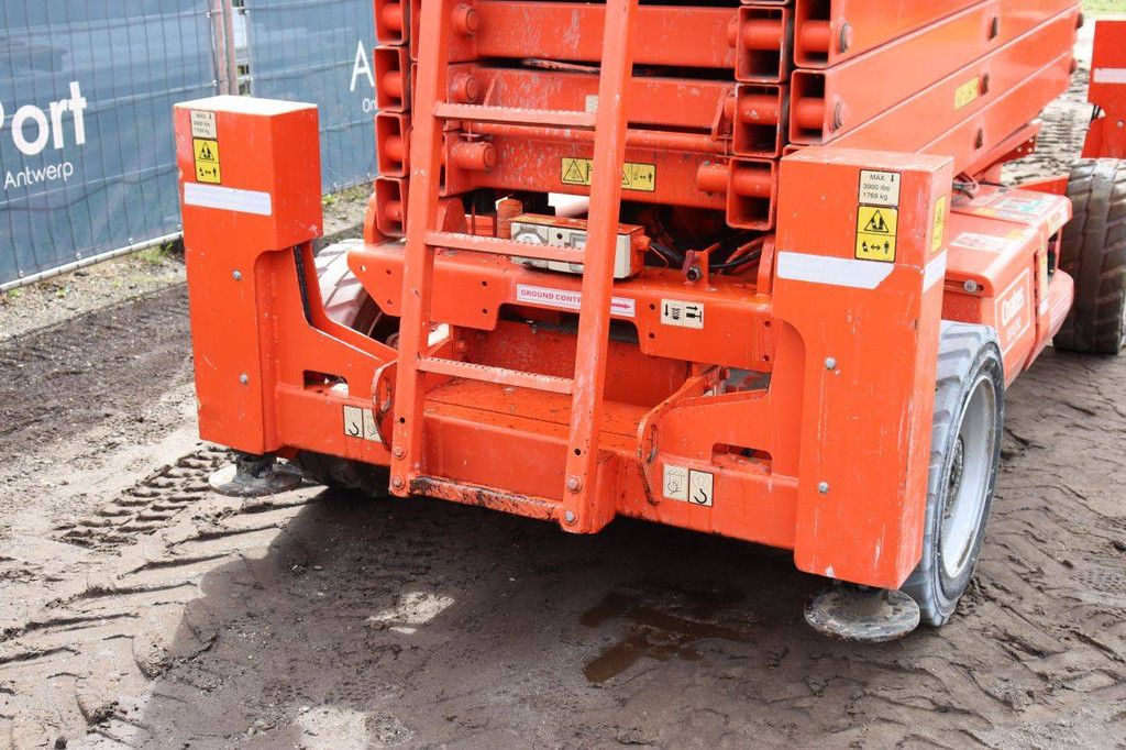 Scherenbühne JLG M4069 Elektrisch 200 kg 14,2 m 2007