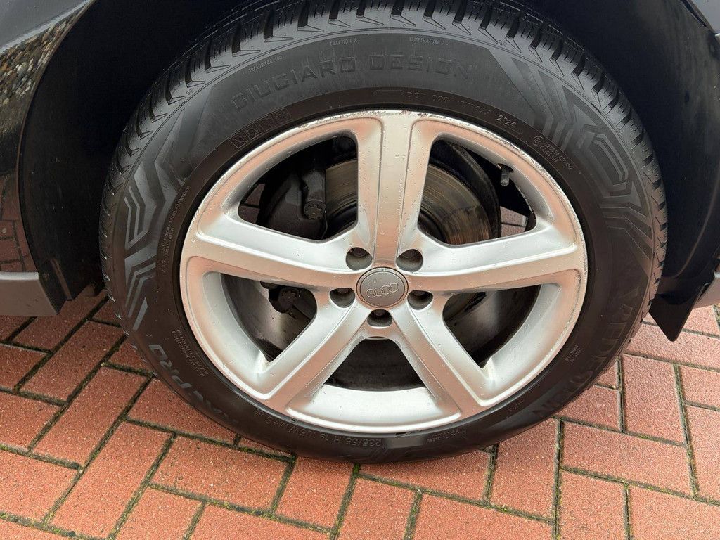 SUV Audi Q5 2.0 TFSI Pro Line S Petrol 211hp 2010 (Margin)