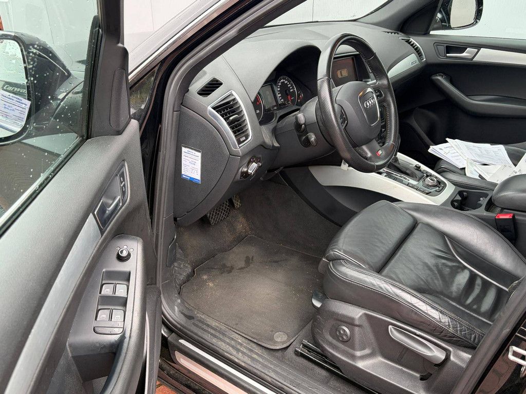 SUV Audi Q5 2.0 TFSI Pro Line S Petrol 211hp 2010 (Margin)