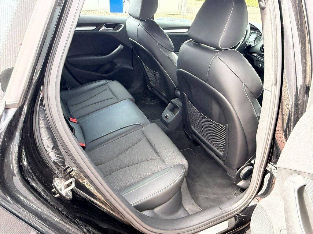 Passenger car Audi A3 Sportback 2.0 TDI Ambition S-line Diesel 150hp 2013 (Margin)