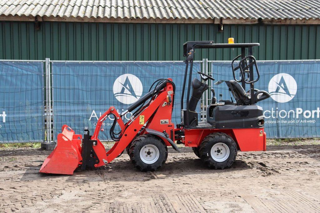 Articulated loader Machpro Loader MP-906 Diesel 18.4kW 2023