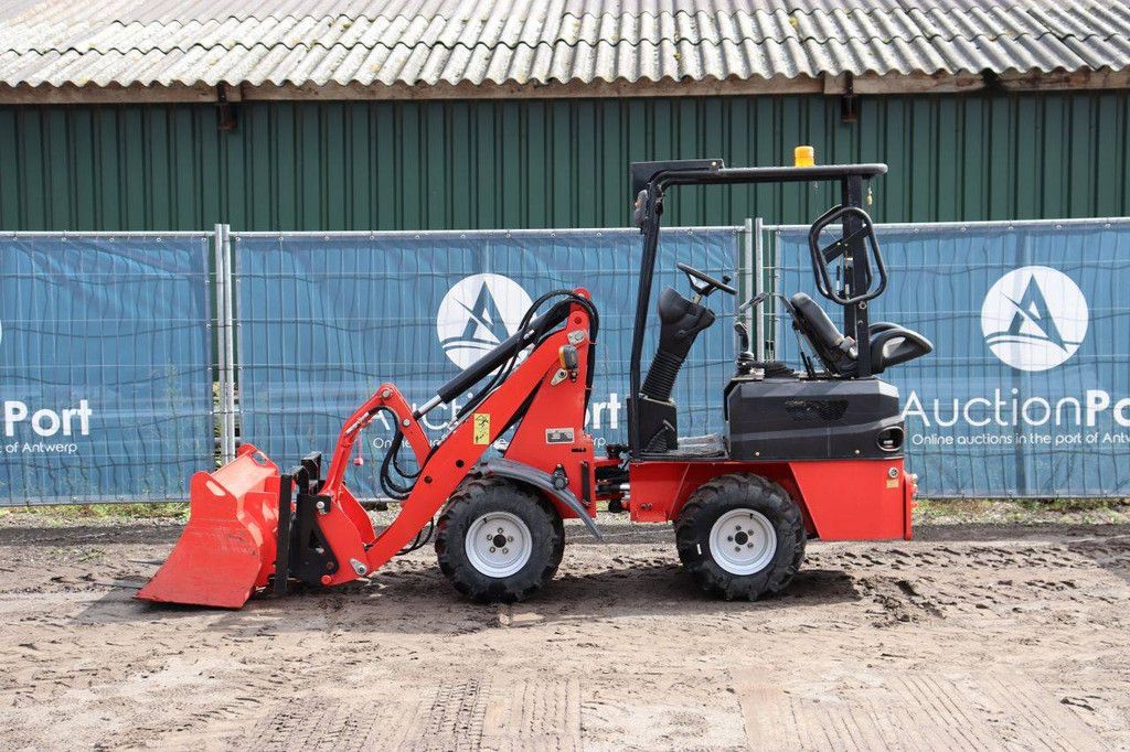 Articulated loader Machpro Loader MP-906 Diesel 18.4kW 2023