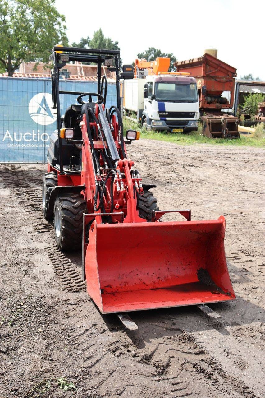 Articulated loader Machpro Loader MP-906 Diesel 18.4kW 2023