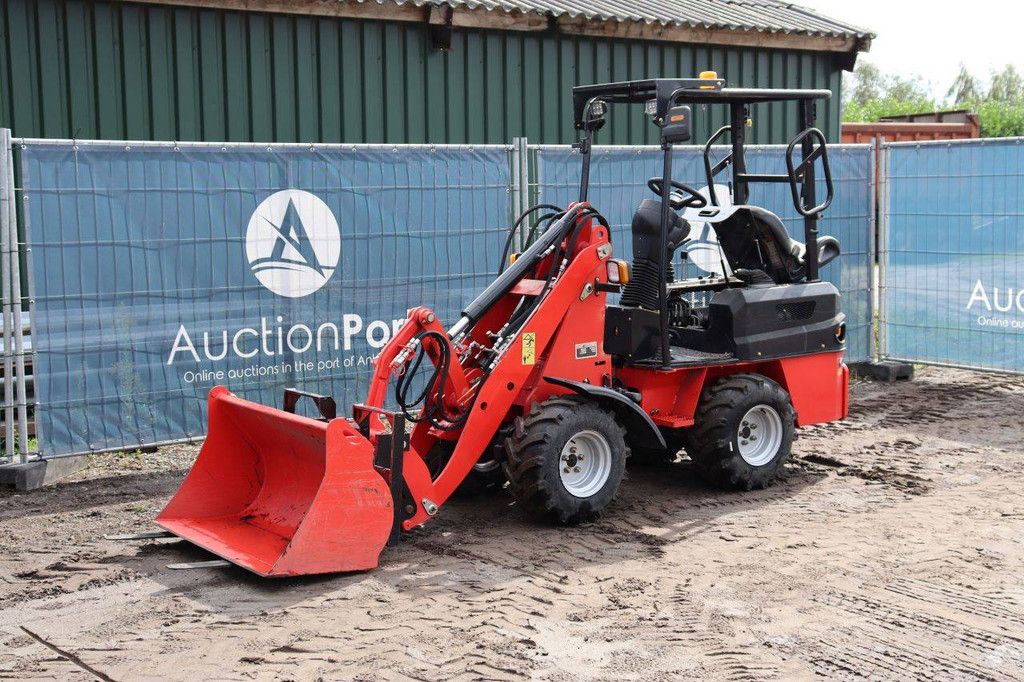 Articulated loader Machpro Loader MP-906 Diesel 18.4kW 2023