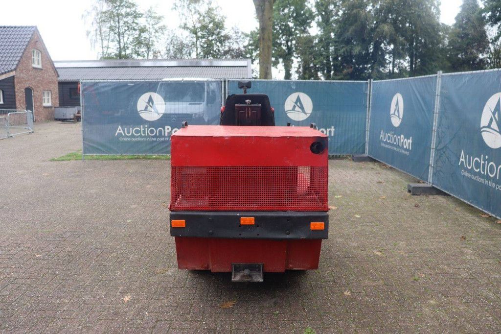 Wheel Loader Weidemann 2002 - D/M Diesel 22.8kW 1988 (Margin)