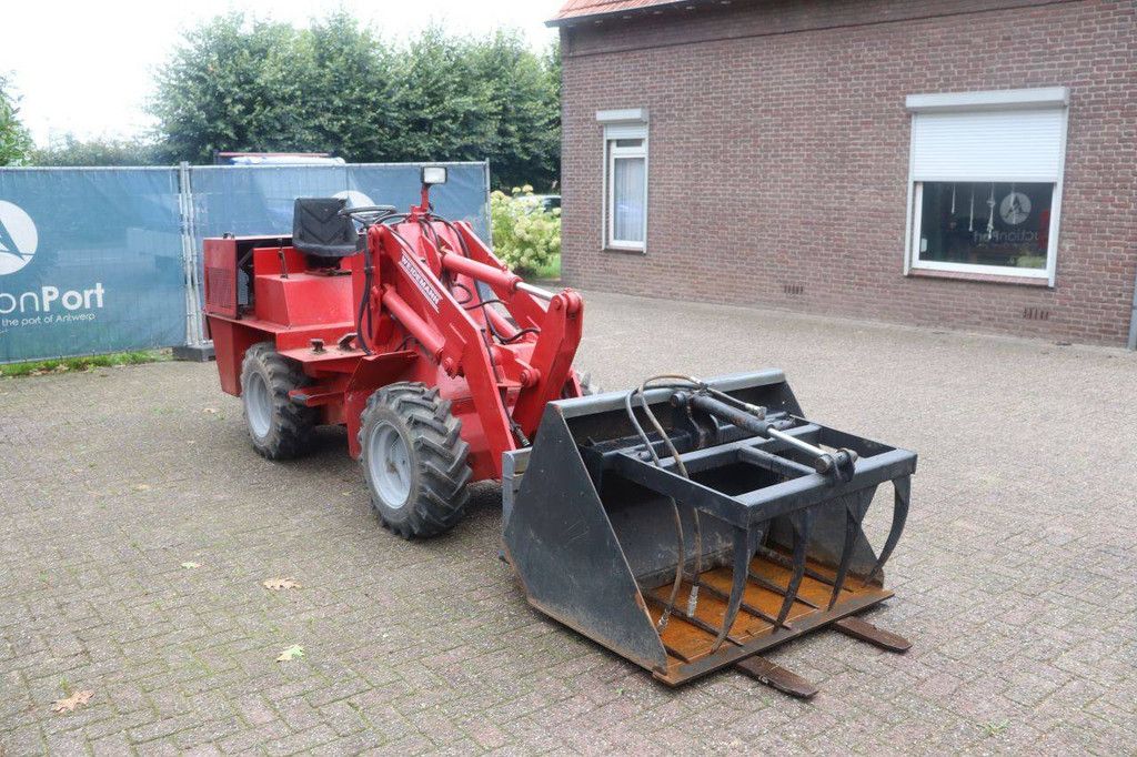 Wheel Loader Weidemann 2002 - D/M Diesel 22.8kW 1988 (Margin)