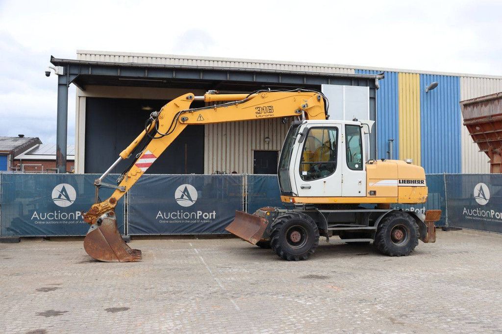 Liebherr A316 Radbagger, Diesel, 86 kW, Baujahr 2004