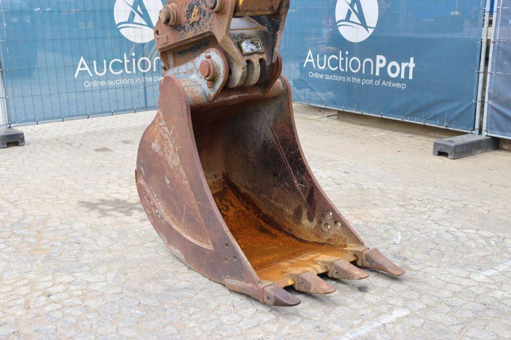 Wheel excavator JCB JS160W Diesel 81kW 2005