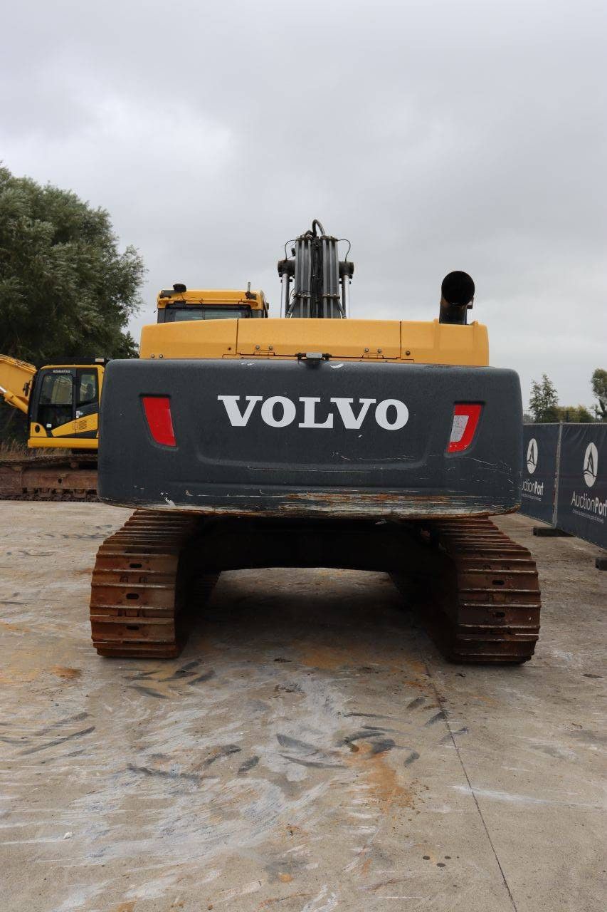 Crawler excavator Volvo EC300DL Diesel 170kW 2013
