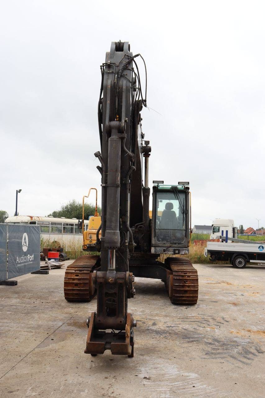 Crawler excavator Volvo EC300DL Diesel 170kW 2013