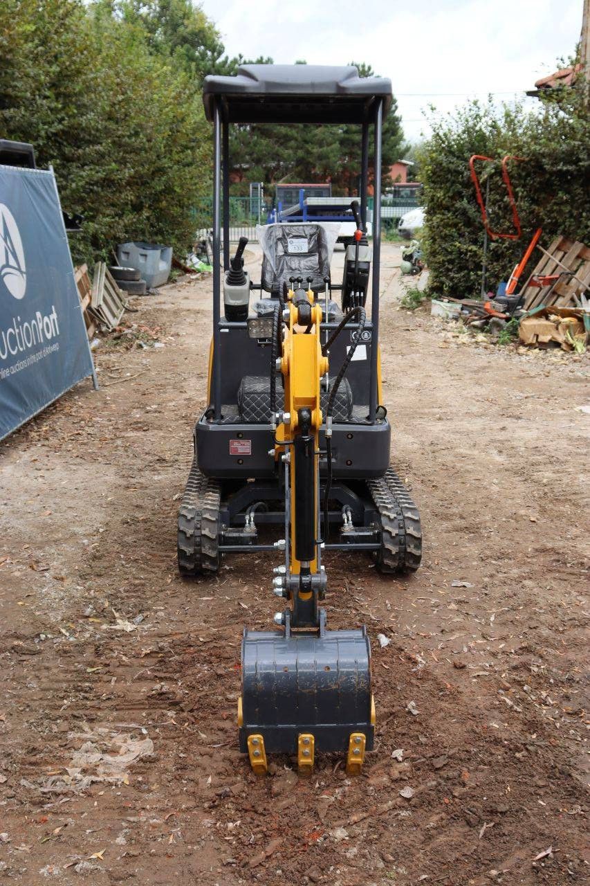 Minibagger Starvox SV20R Benzin 11kW 2025