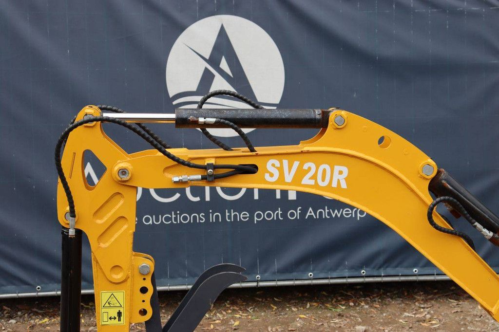 Minibagger Starvox SV20R Benzin 11kW 2025