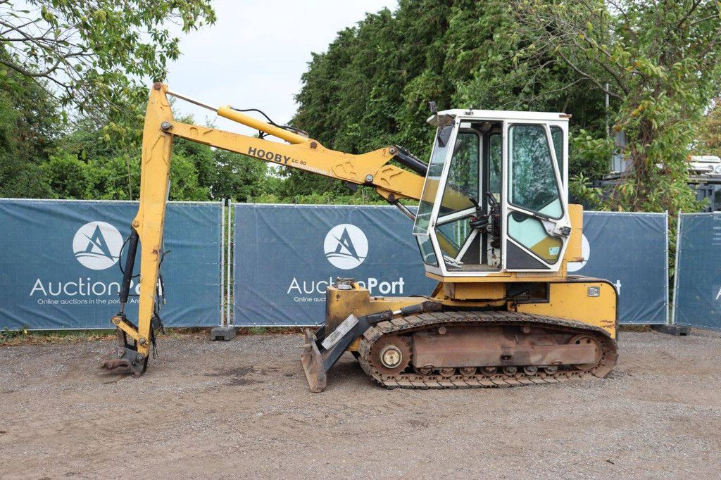 Crawler excavator Hooby LC 90 Diesel 52kW 2009