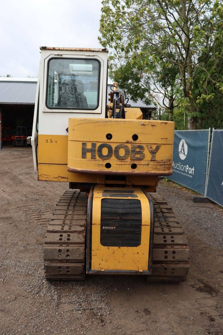 Crawler excavator Hooby LC 90 Diesel 52kW 2009