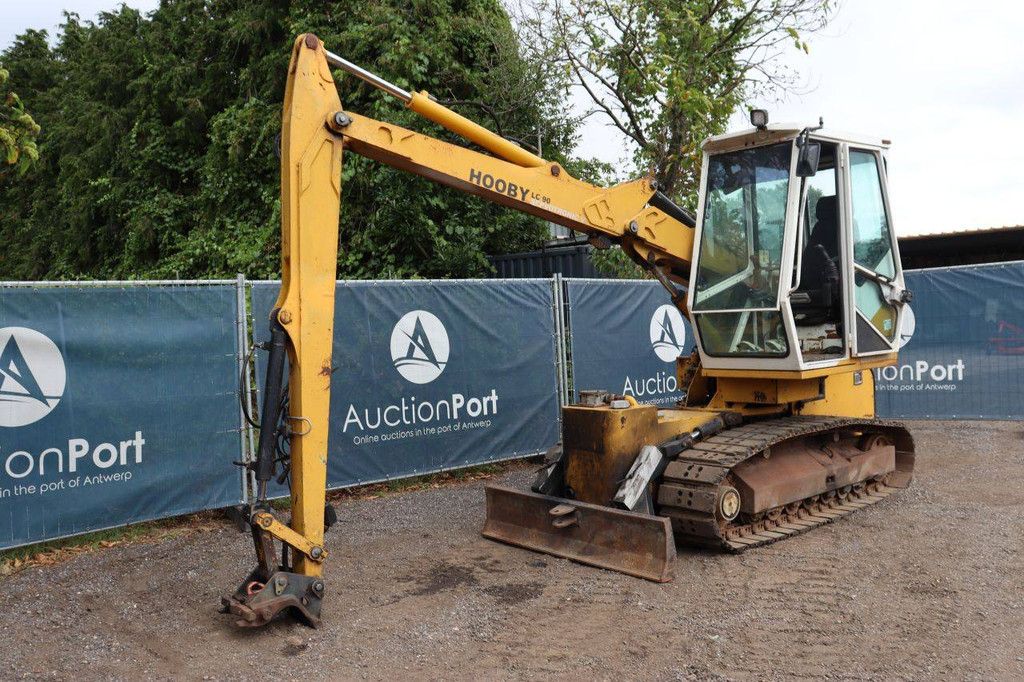 Crawler excavator Hooby LC 90 Diesel 52kW 2009