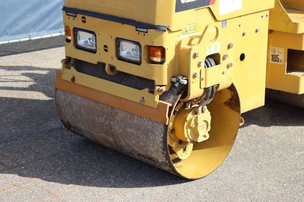 Tandem-Vibrationswalze Caterpillar CB1.7 Diesel 18,4 kW 2018