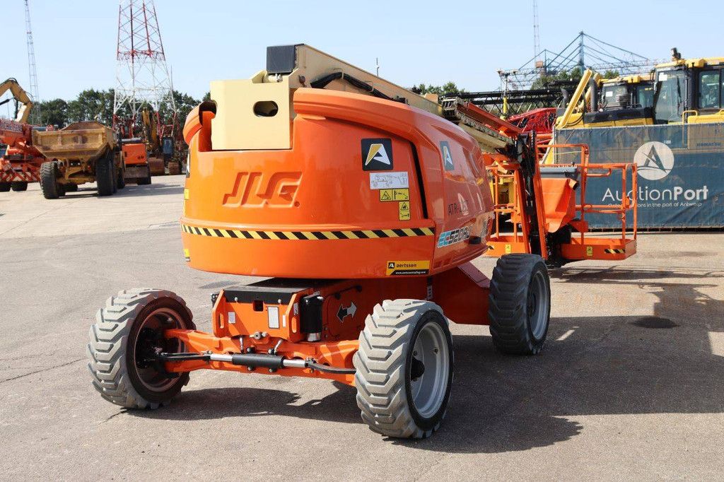 JLG EC520AJ Electric Articulated Boom Lift 250kg 18m 2021