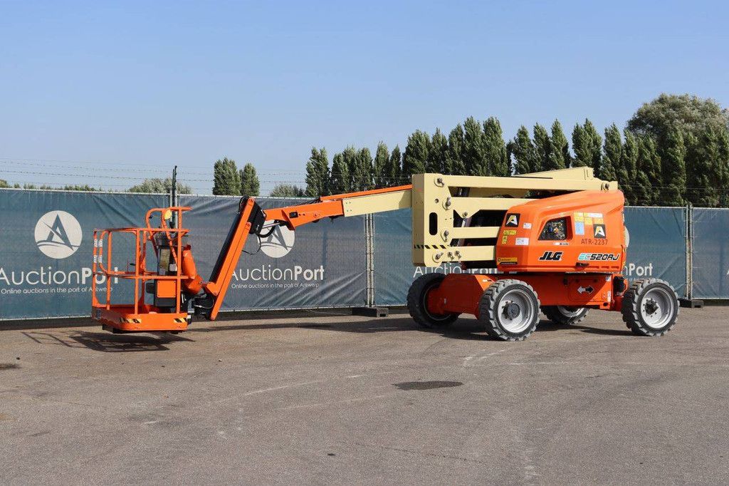 JLG EC520AJ Electric Articulated Boom Lift 250kg 18m 2021