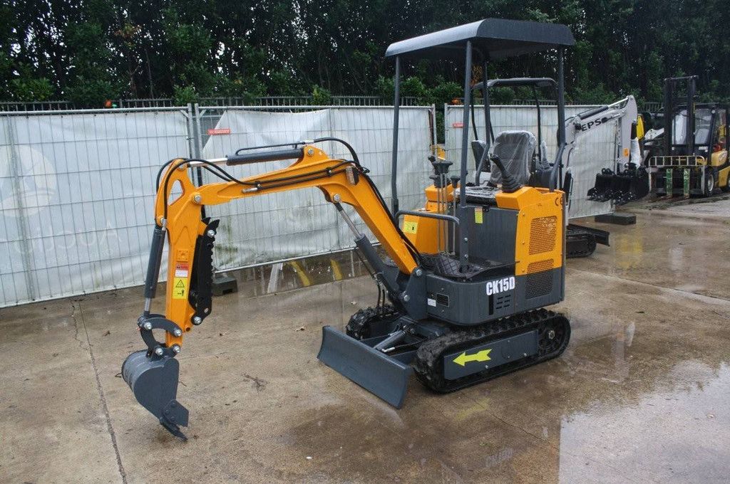 Mini Excavator 15D Diesel 7kW 2026 New Demo