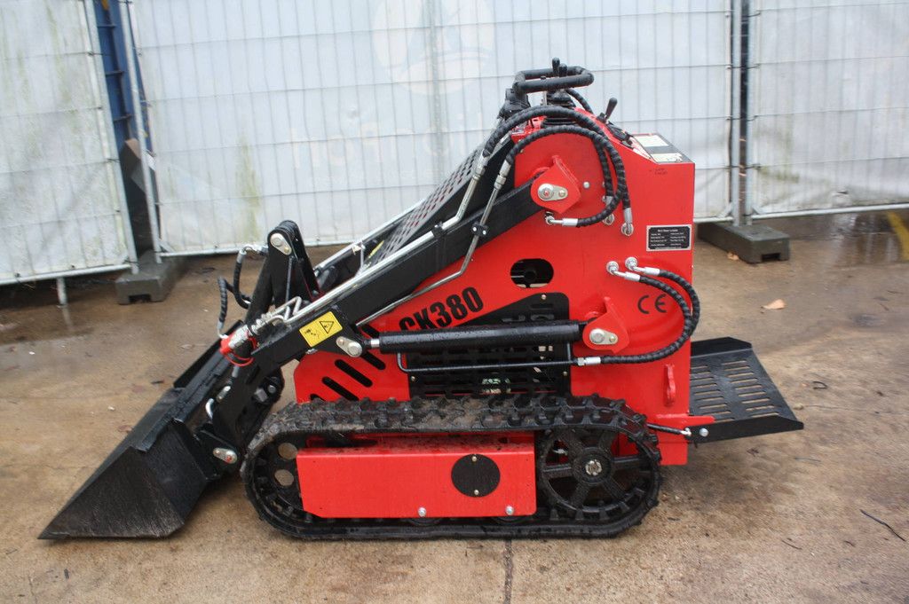 Captok CK380 Skid Steer Loader Petrol 23hp 2026 New Demo