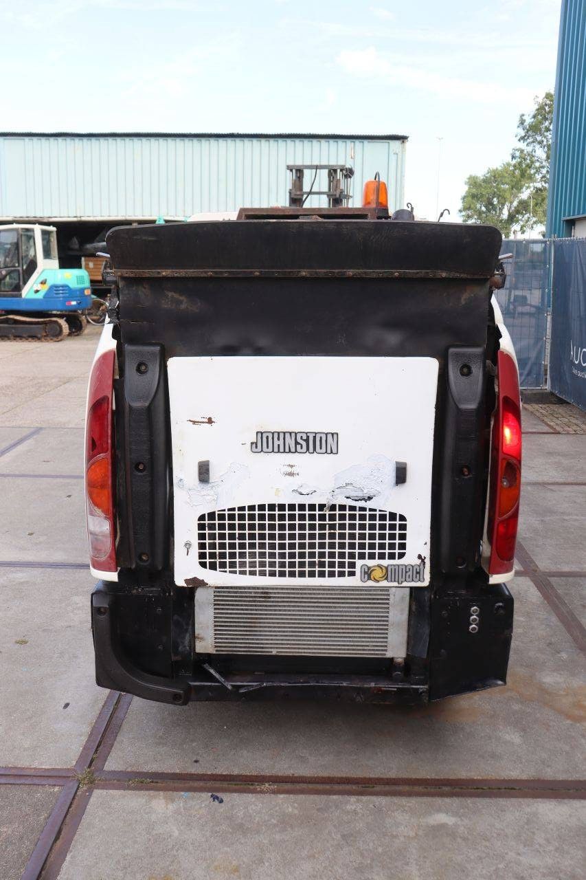Veegmachine Johnston Compact Diesel