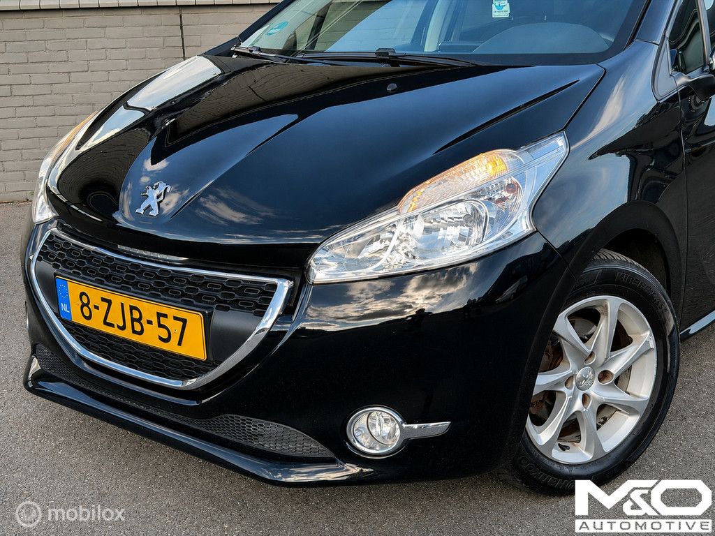 Peugeot 208 1.2 PureTech Style | CARPLAY | NAVI | PDC