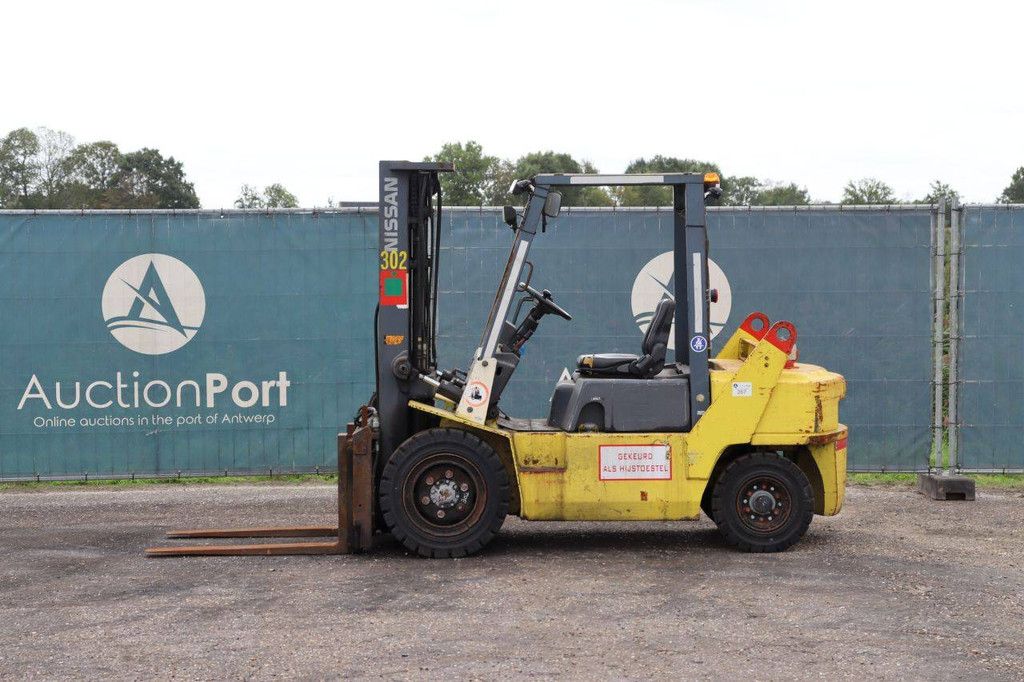 Gabelstapler Nissan FG-02A30 Diesel 3000kg 4,3m 1994