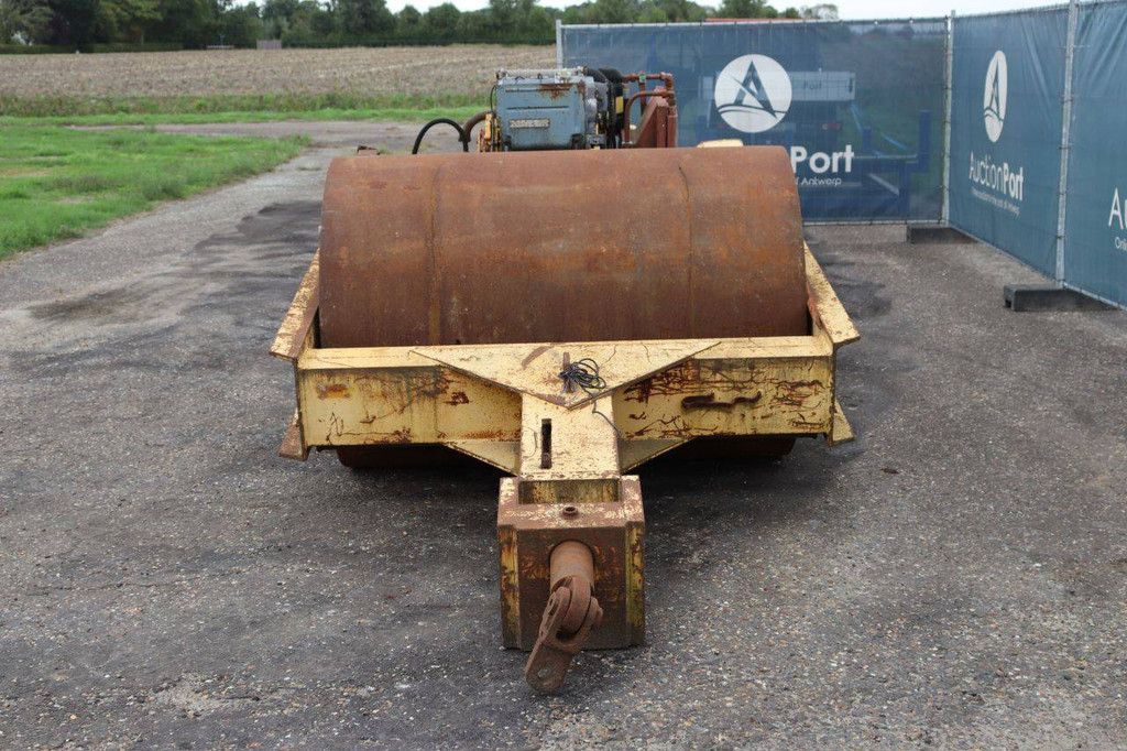 Vibromax 2000 Diesel Vibratory Roller