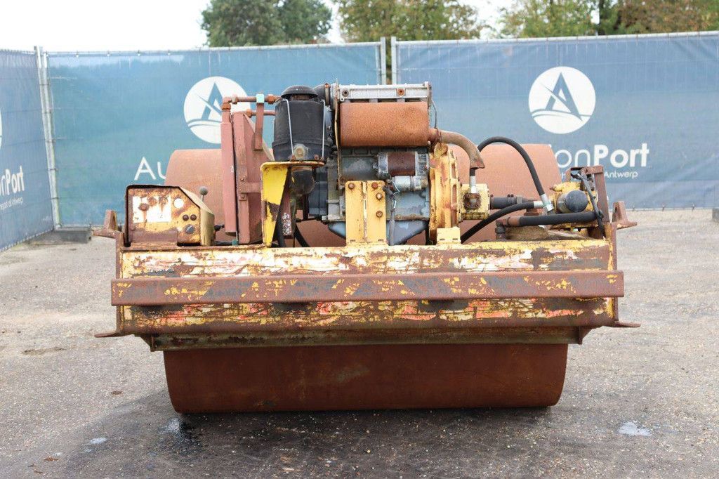 Vibromax 2000 Diesel Vibratory Roller