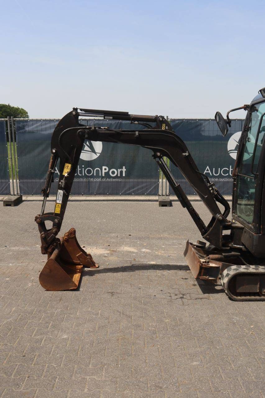 Rupsgraafmachine Hyundai Robex R18-9AK Diesel