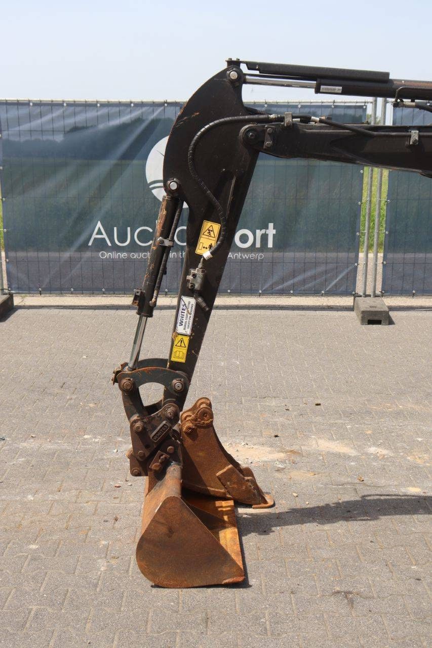 Rupsgraafmachine Hyundai Robex R18-9AK Diesel