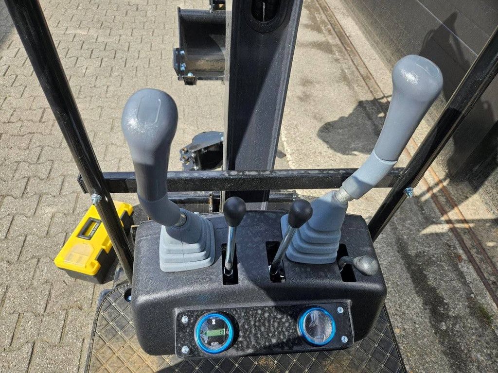Nuoman NM-E12 Diesel Mini Excavator 2026 New