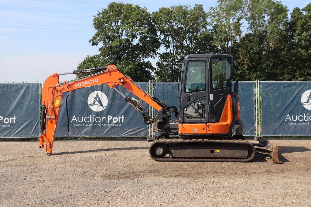 Raupenbagger Hitachi ZX48U-5A CLR Diesel 28,2 kW 2017