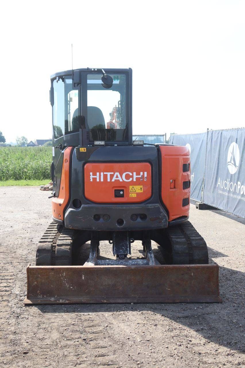 Raupenbagger Hitachi ZX48U-5A CLR Diesel 28,2 kW 2017