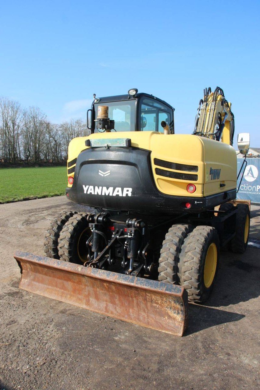 Wielgraafmachine Yanmar B110W Diesel 85kW 2018
