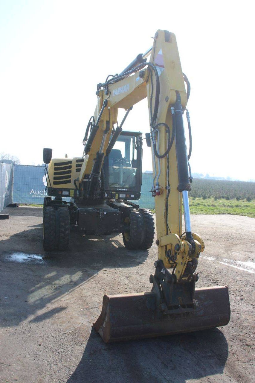 Wielgraafmachine Yanmar B110W Diesel 85kW 2018