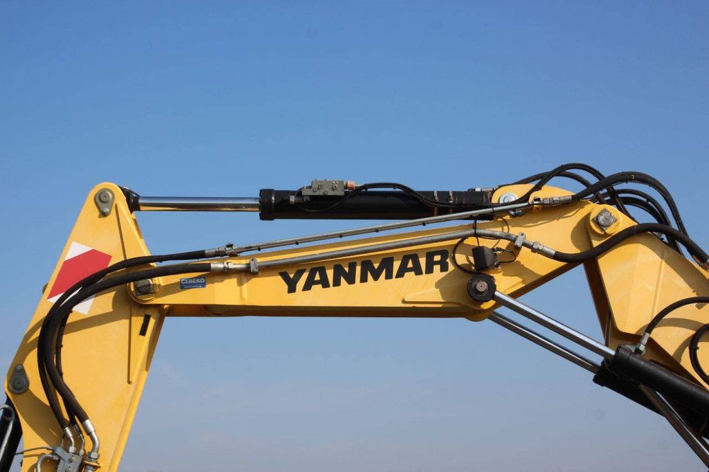 Wielgraafmachine Yanmar B110W Diesel 85kW 2018