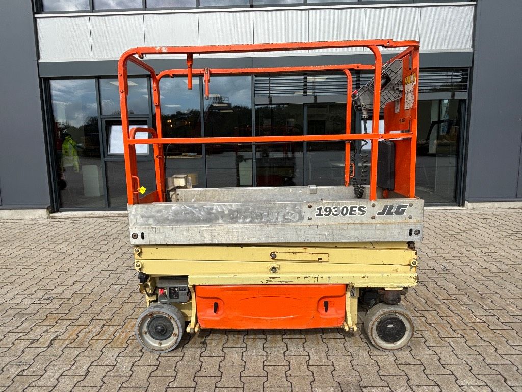 JLG 1930 ES
