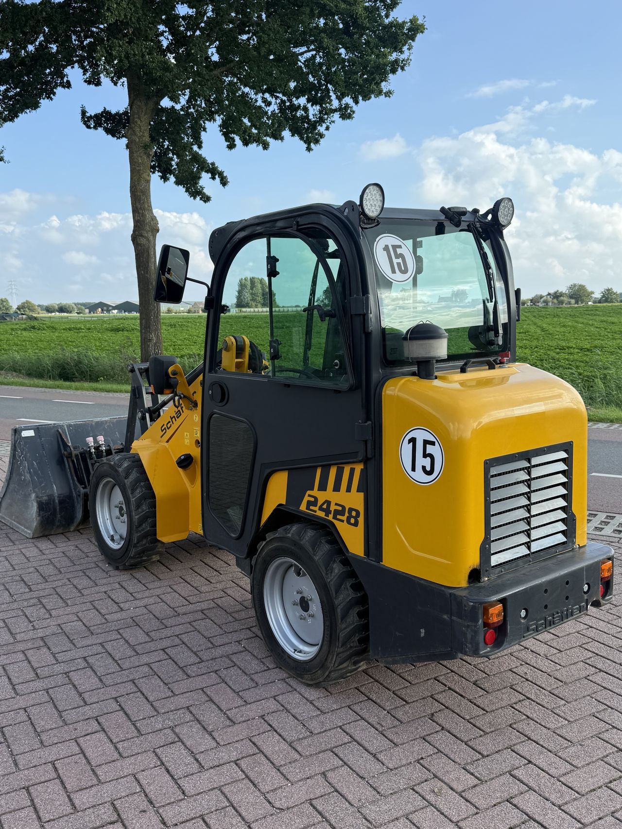 Schäffer 2428 SLT Kniklader 2021 | 570 Uur
