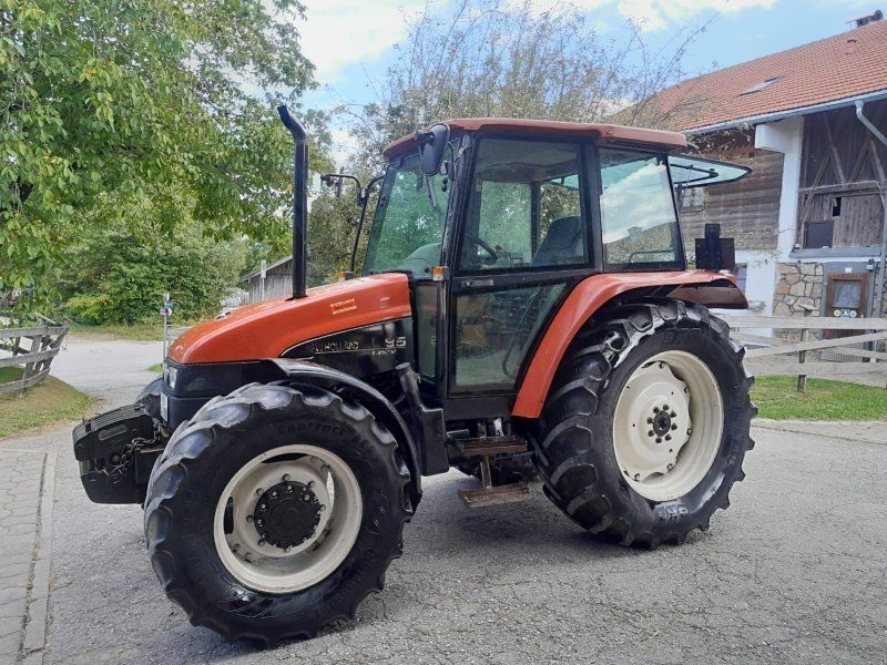 New Holland L 85 DT Standard
