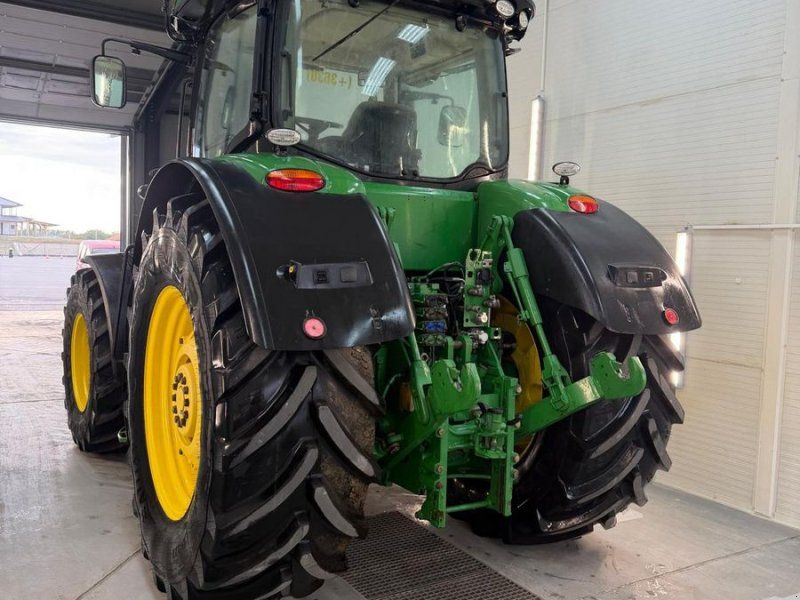 John Deere 8370R